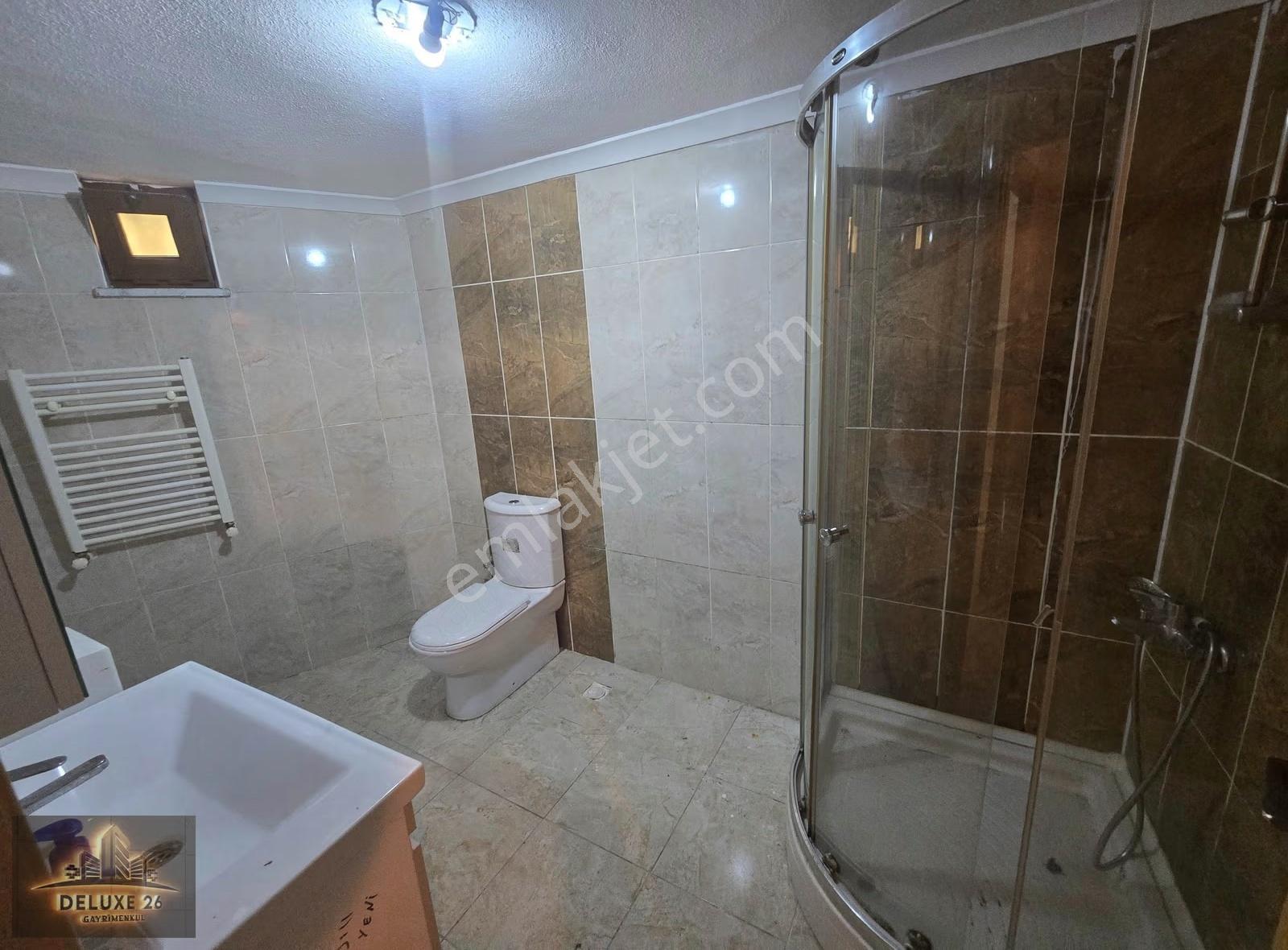 Deluxe 26 'dan Genç Binada Metroya 10 Dk Bahçeli 2+1 90 M2 Daire - Görsel 10