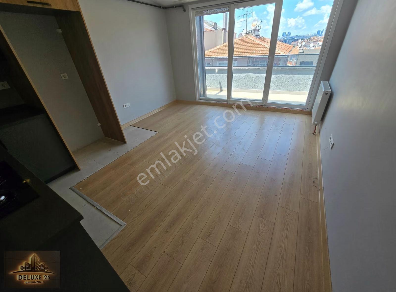 Deluxe 26 ' Dan Yeni Binada Asansörlü Teraslı 1+1 65 M2 Fırsatt - Görsel 14