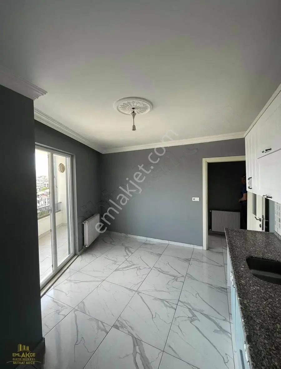 Emlakçe G Y M'den Fatih Mah 1+1 Kiralık Daire - Görsel 2