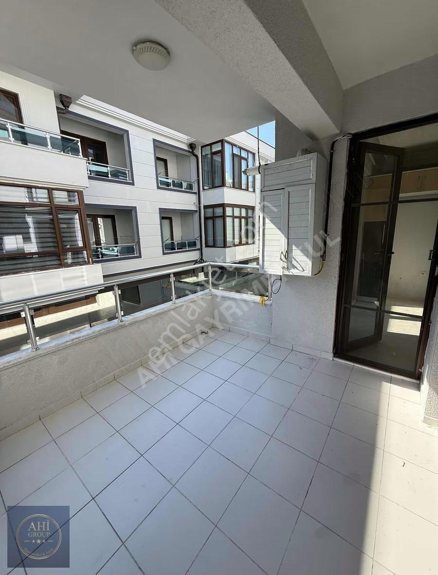 Ahi Gayrimenkul'den Gazi İlköğretim Yanı Kiralık 3+1 Geniş Daire - Görsel 17