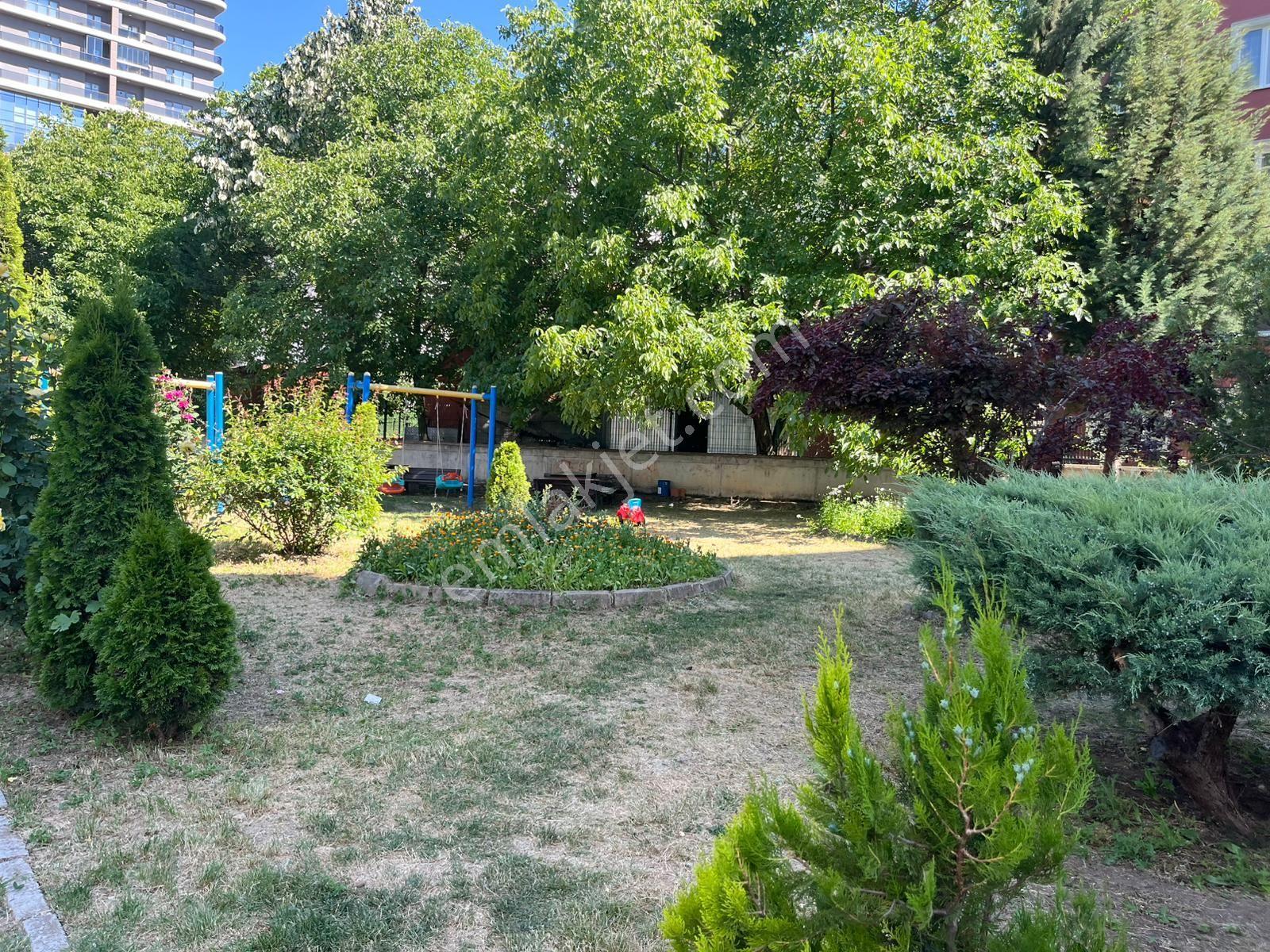 Olukbaşında 200m2 4+1 Kiralık Ara Kat - Görsel 21