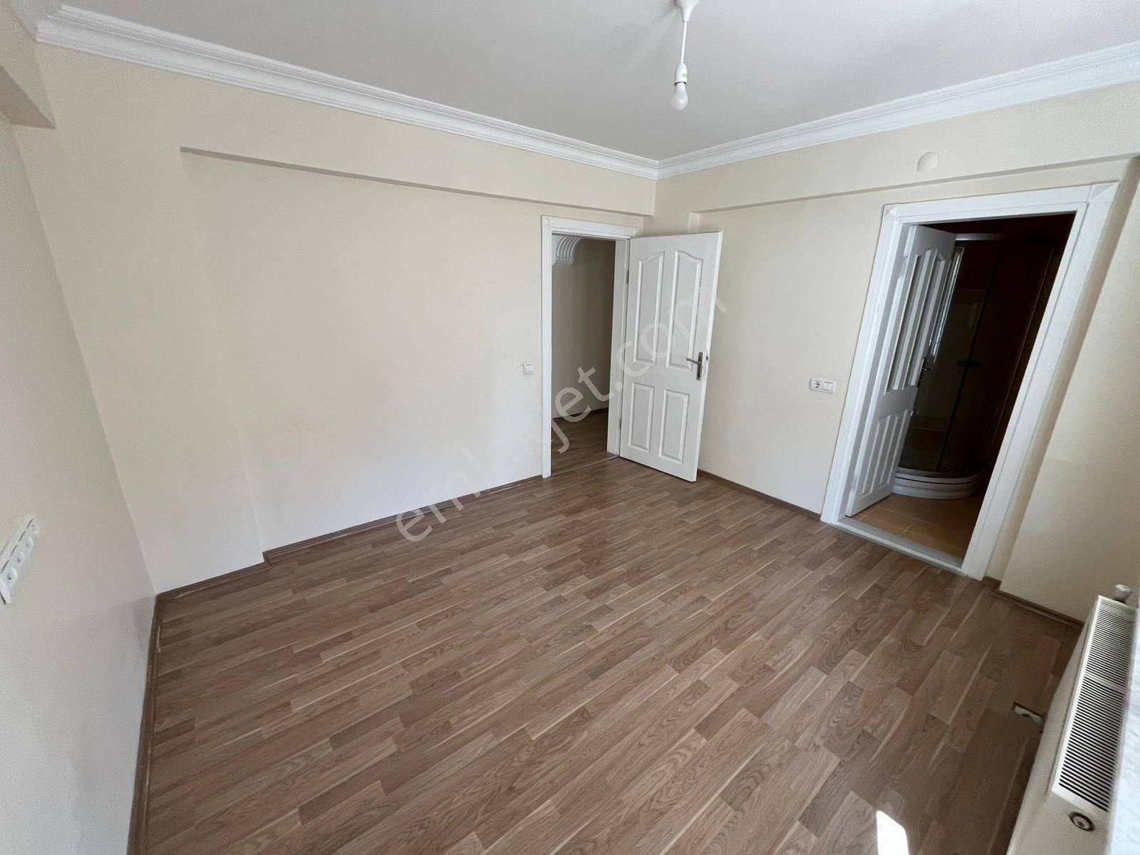 Olukbaşında 200m2 4+1 Kiralık Ara Kat - Görsel 10