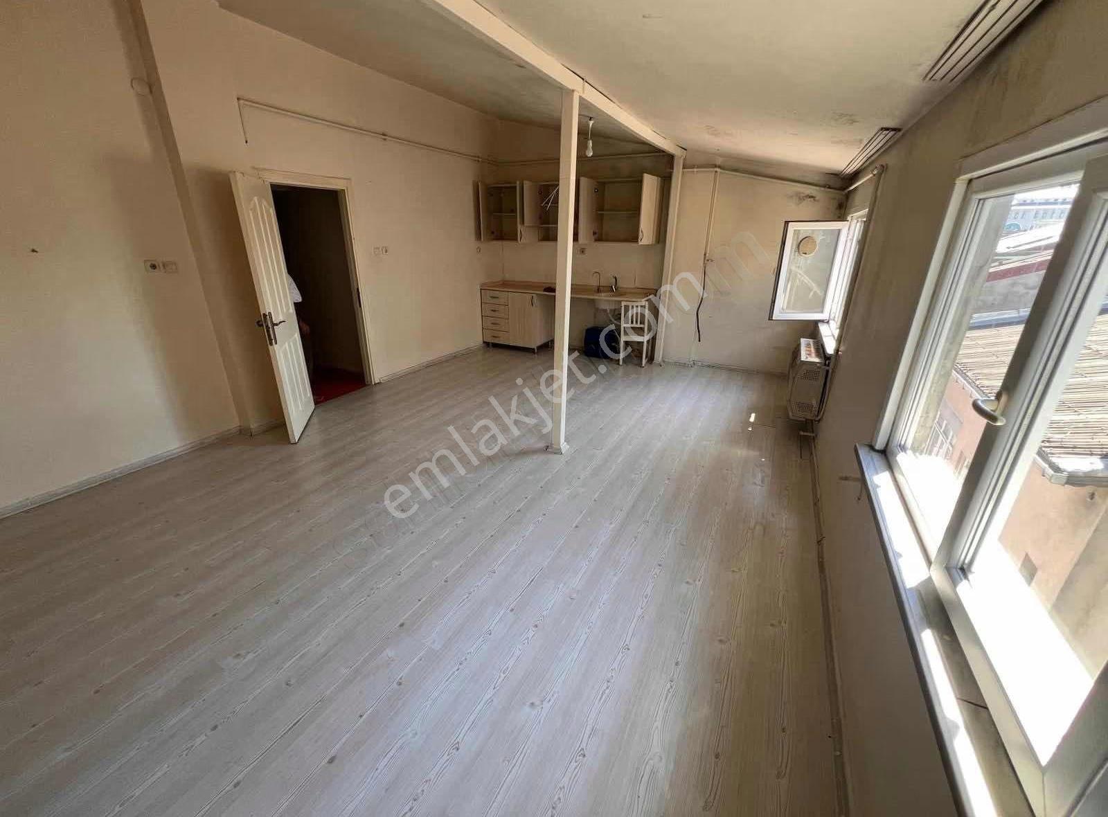 Esentepe'de Kiralık Çatı Katı - Görsel 7