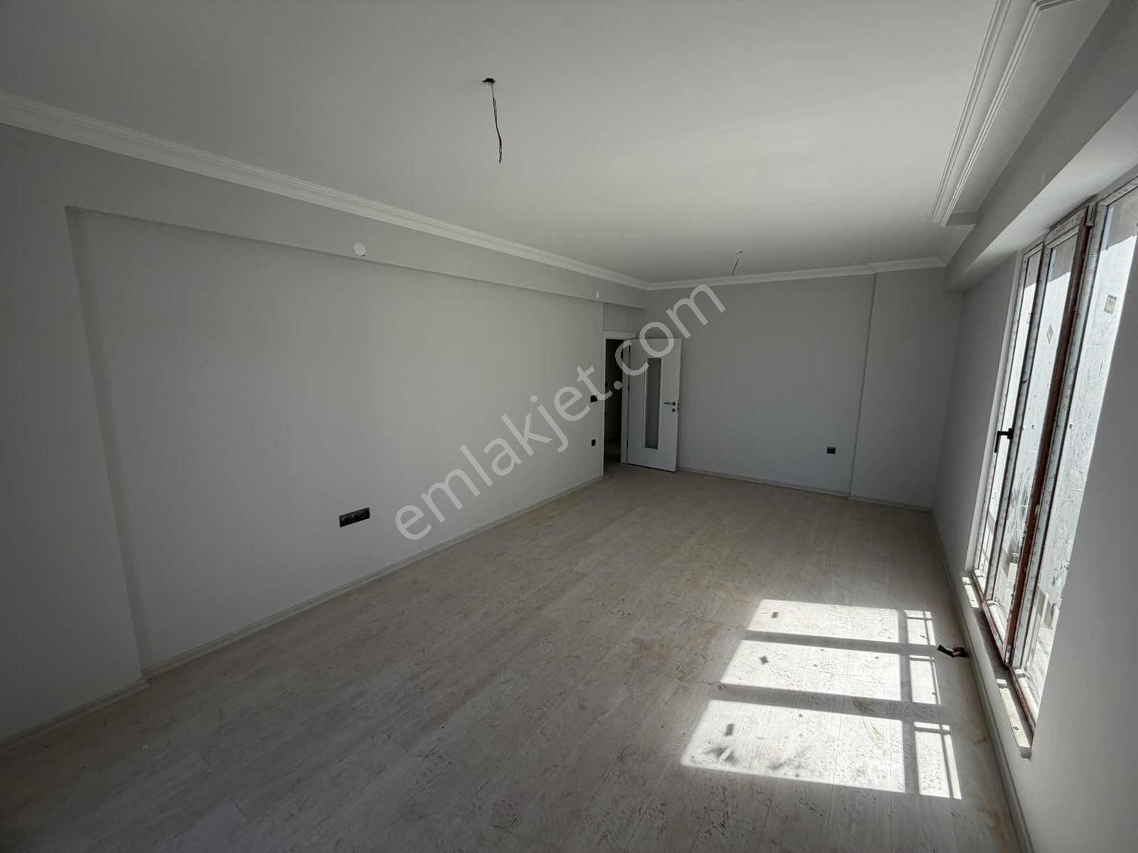 Vip Real Estate 3 Nolu Erdoğdu Merkezi Konumda 3+1 Daire - Görsel 10