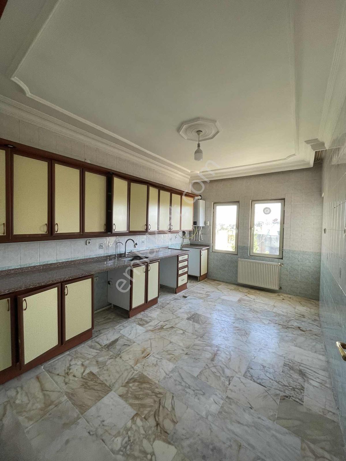 Yenışehır Emnıyet Caddesinde Manzaralı 3+1 Kiralık Daire - Görsel 7
