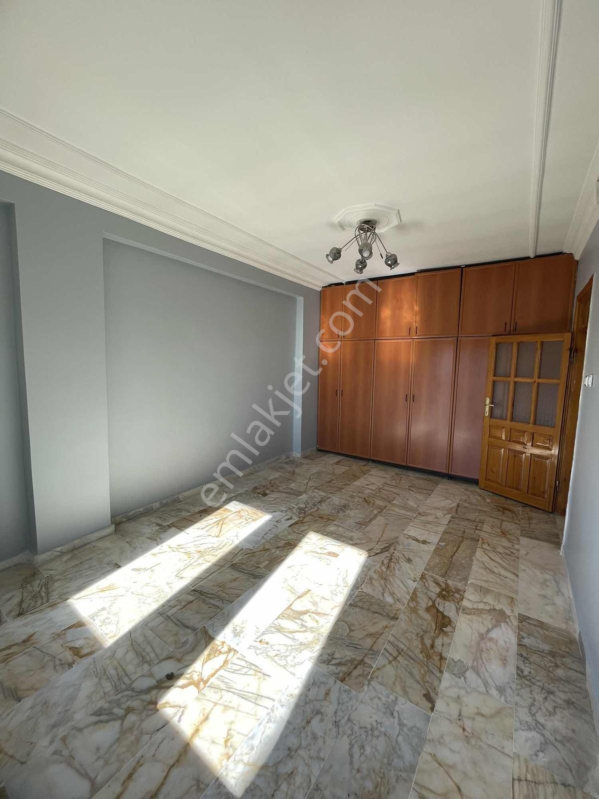 Yenışehır Emnıyet Caddesinde Manzaralı 3+1 Kiralık Daire - Görsel 12