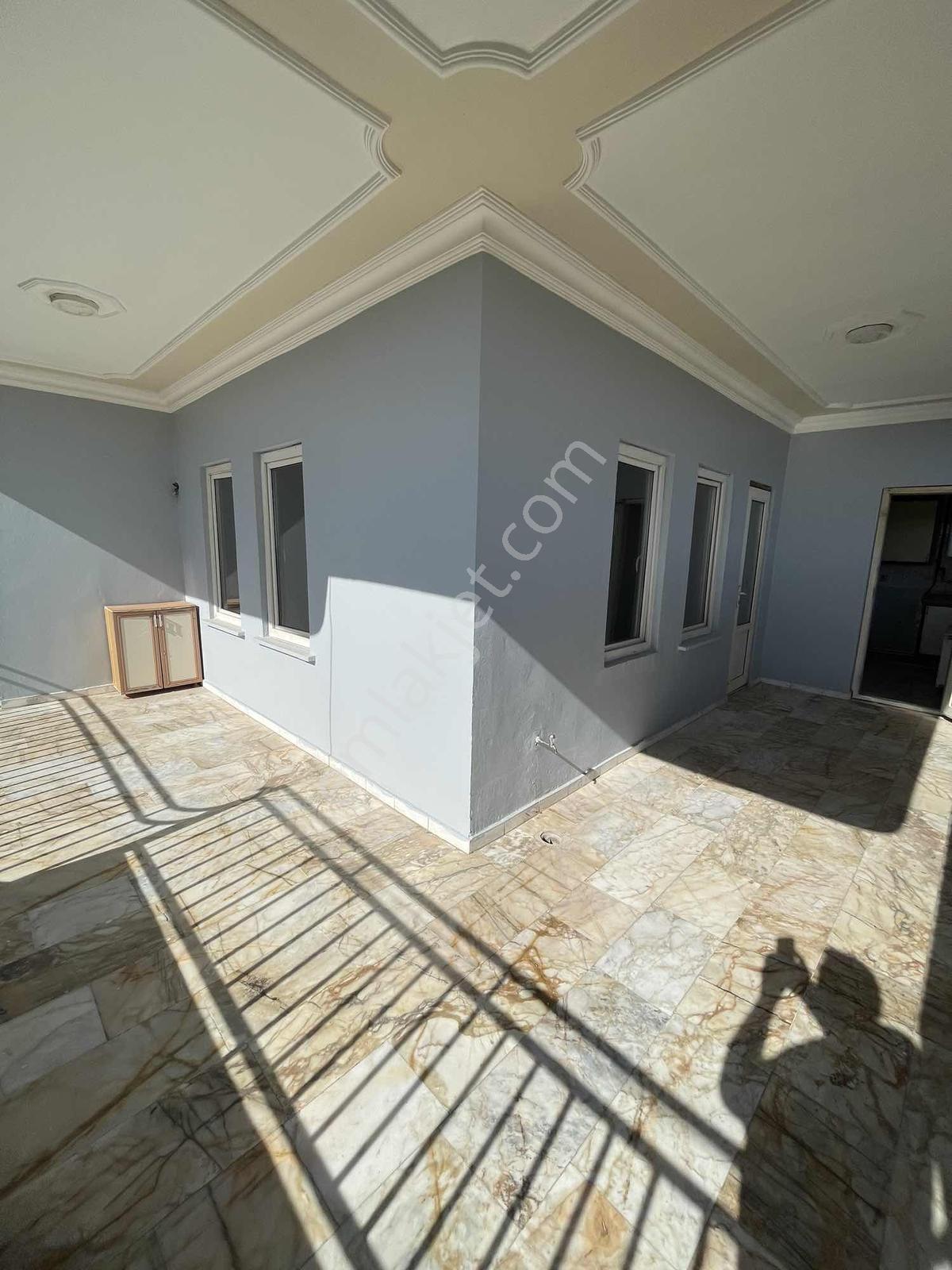 Yenışehır Emnıyet Caddesinde Manzaralı 3+1 Kiralık Daire - Görsel 2