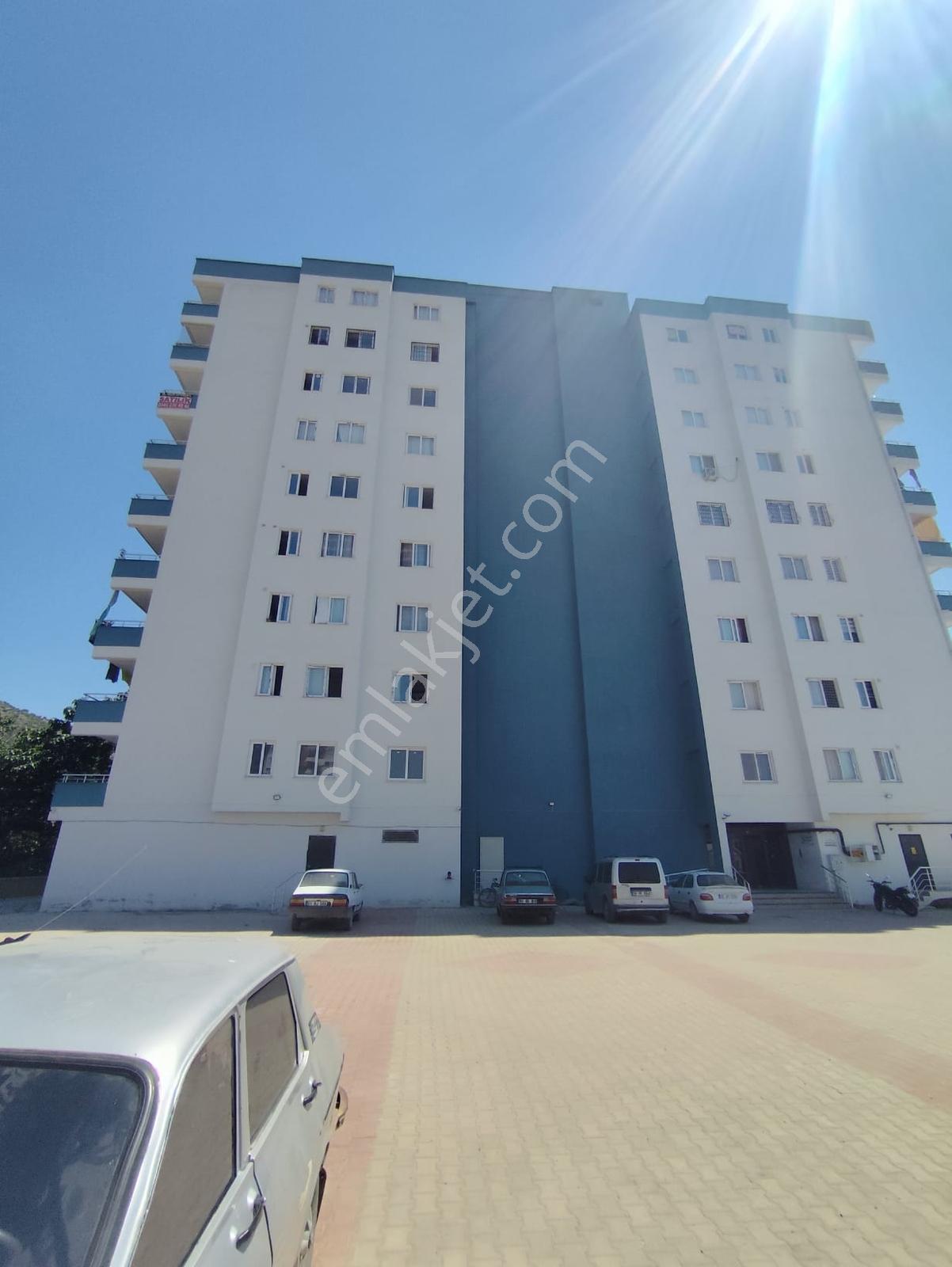 Kozan Gayrimenkulden Bizim Toptan Yanı İskanlı Daire - Görsel 5