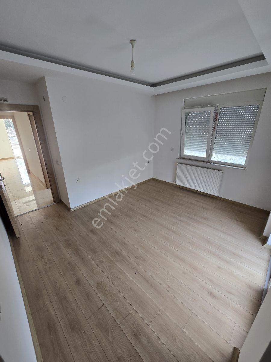 Panorama City'de Hastane Karşısı, Havuz Cepheli 2+1 Daire - Görsel 21