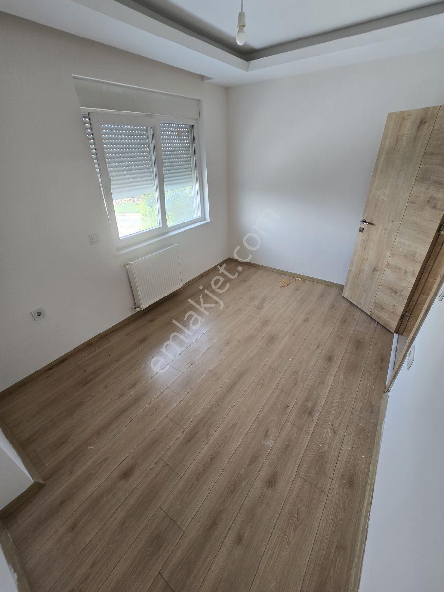 Panorama City'de Hastane Karşısı, Havuz Cepheli 2+1 Daire - Görsel 23