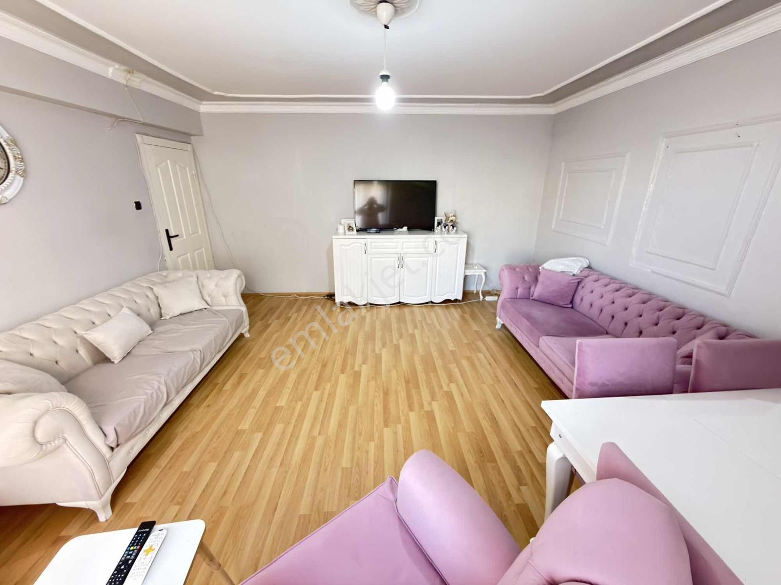 Oğulbey'den Estergon Cad. Yakını 2+1 Manzaralı 115m² Asansörlü - Görsel 11