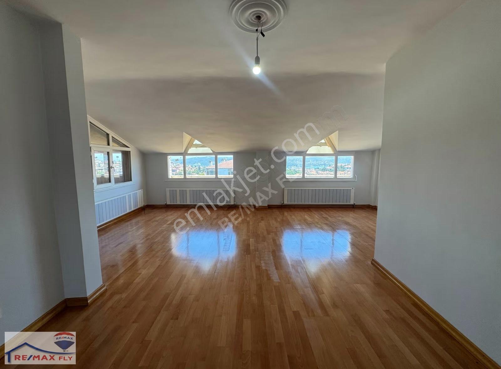 Tarabya'da Deniz Manzaralı,yenilenmiş 7+2 Kiralık Dubleks - Görsel 7