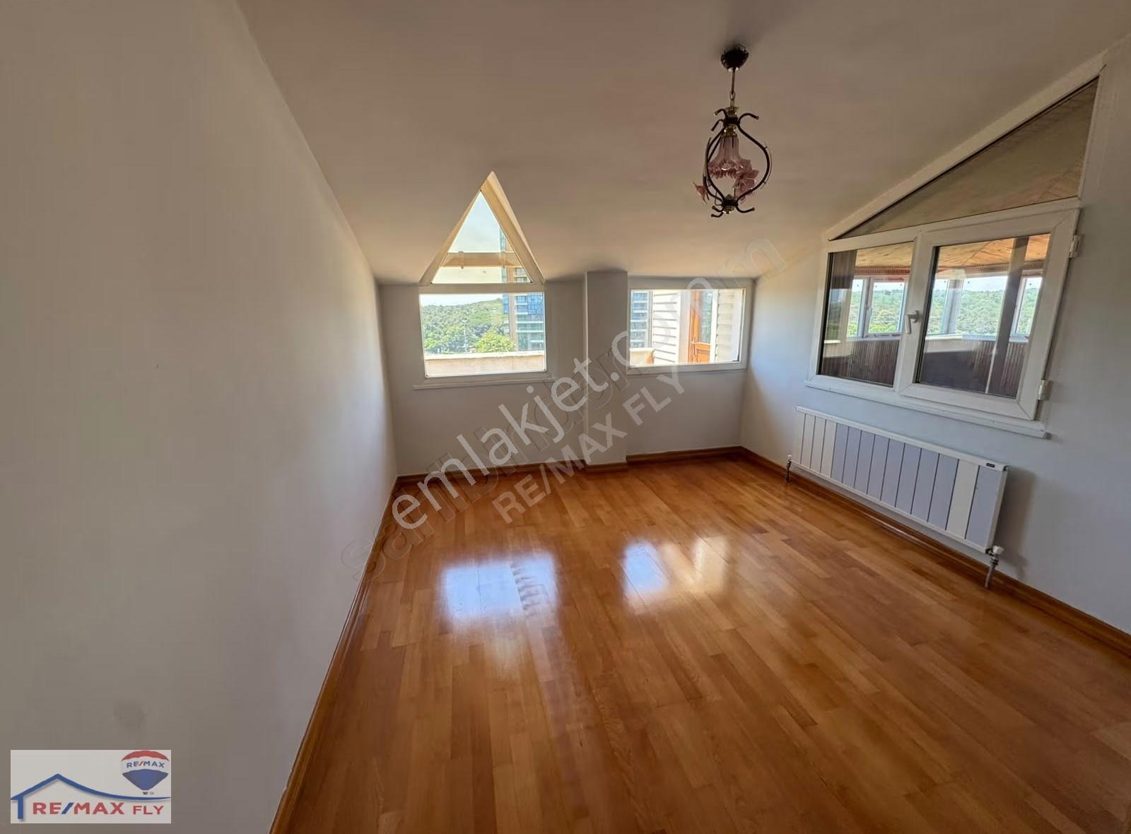 Tarabya'da Deniz Manzaralı,yenilenmiş 7+2 Kiralık Dubleks - Görsel 32
