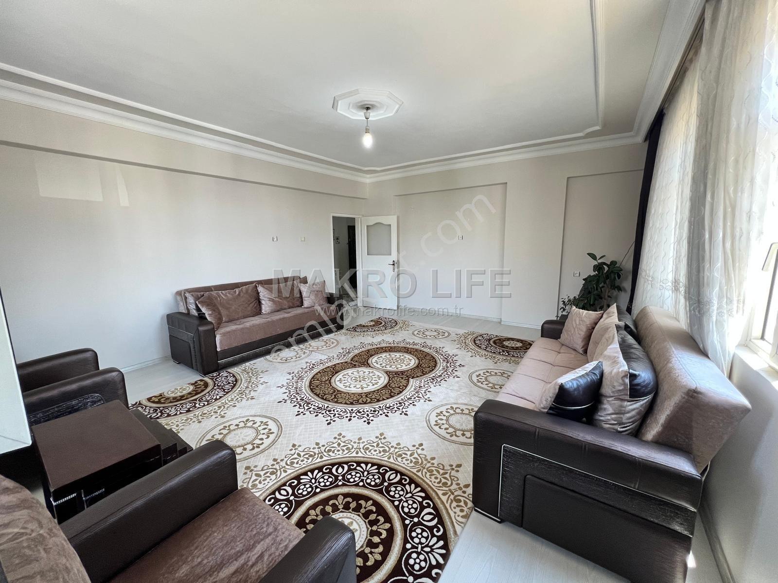 Rıhan Park Karşısın Da Geniş Ve Ferah 3+1 Satılık Fırsat Daire - Görsel 3