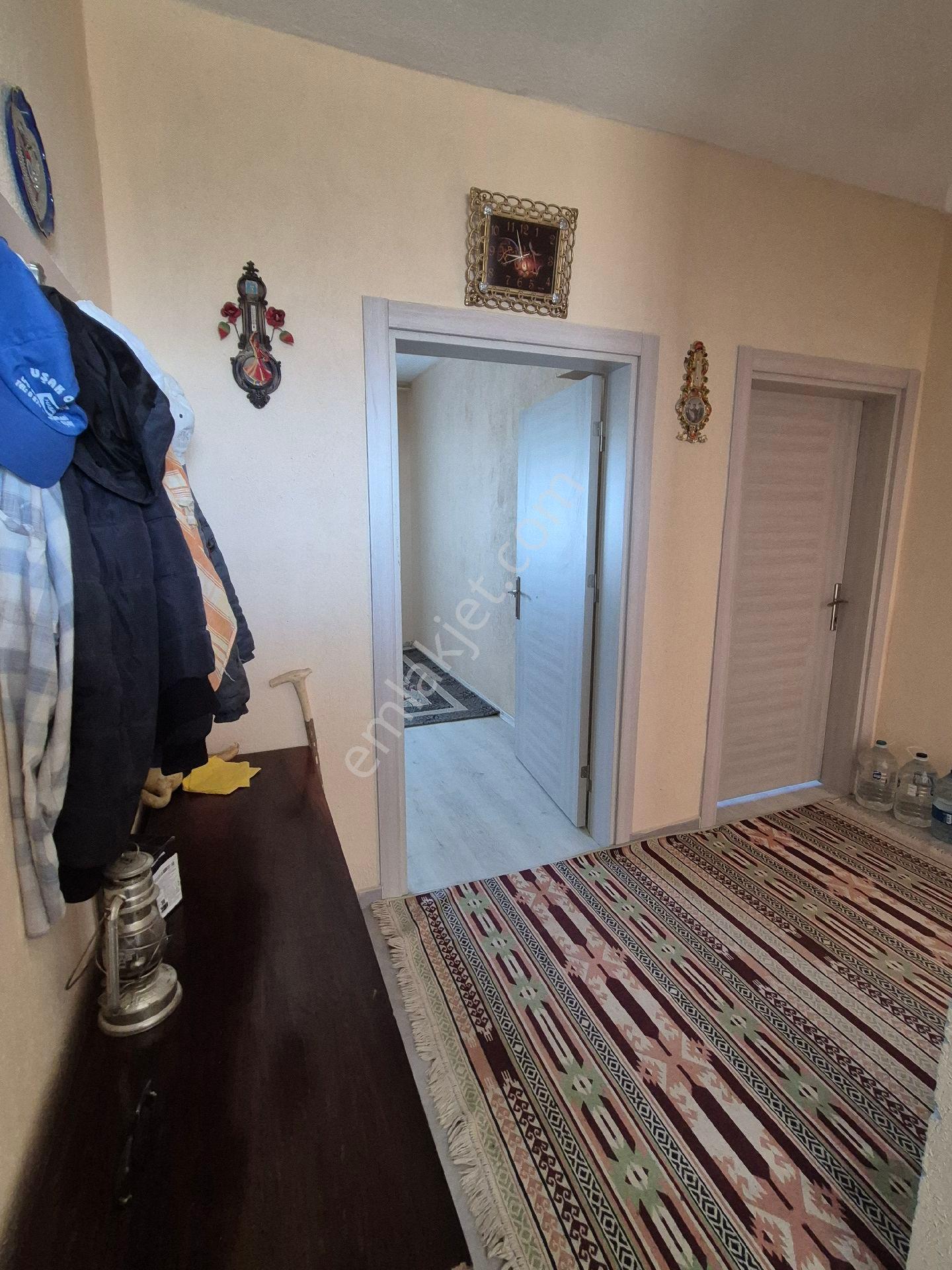Yeşildere Köyünde Önü Orman Uşak Manzaralı Geniş Evi Bahçesi Satılık - Görsel 10