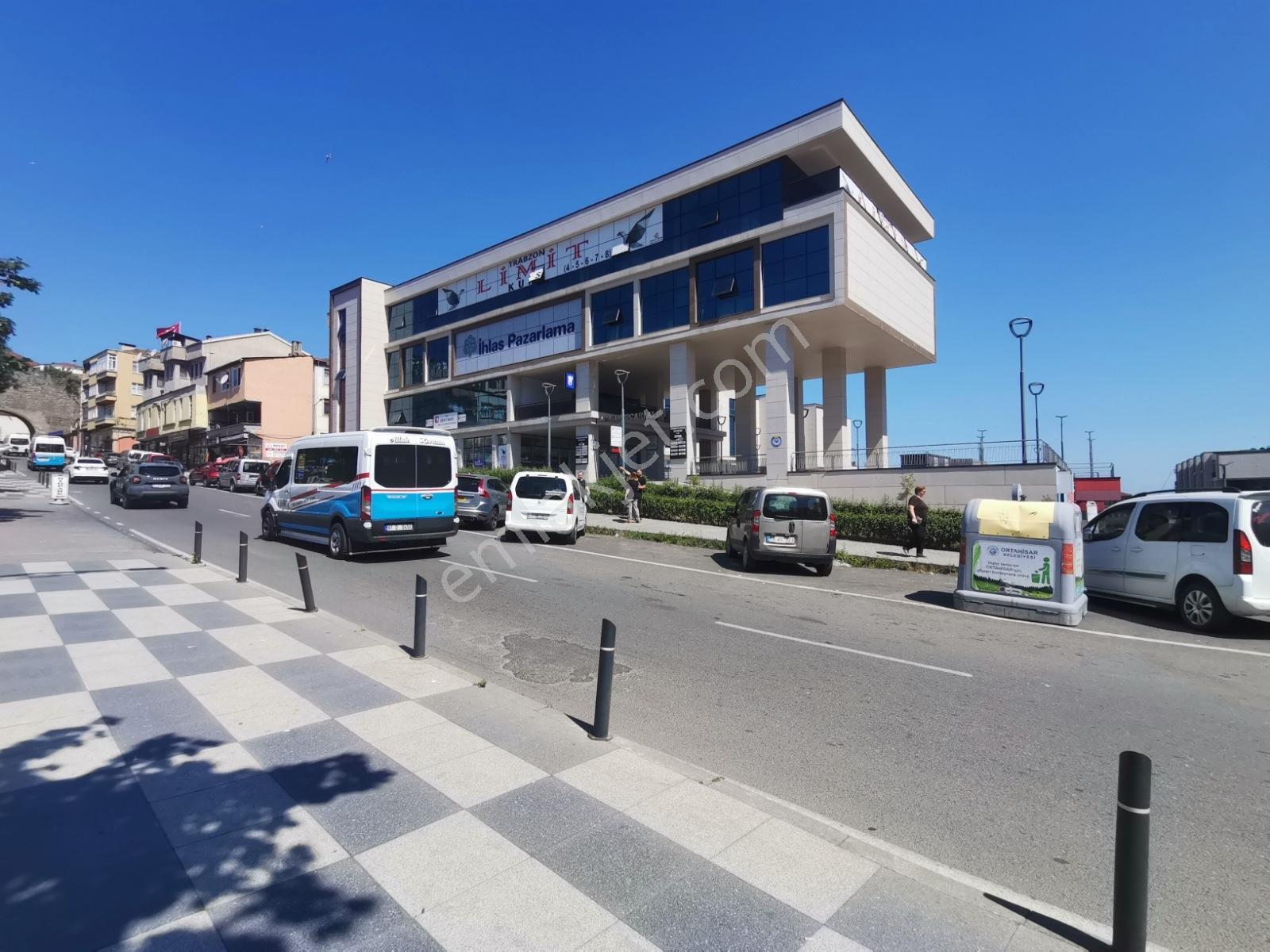 Ortahisar Belediye Yanı Kiralık İşyeri Ofis&büro İşmerkezinde - Görsel 30