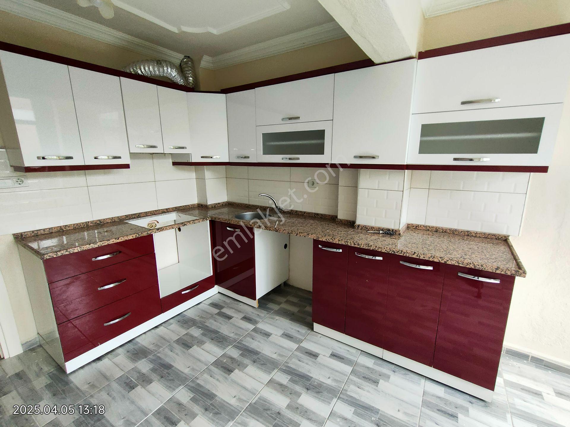 Nazilli Kurtuluş'ta Geniş Mutfaklı Kiralık 3+1 Daire - Görsel 16