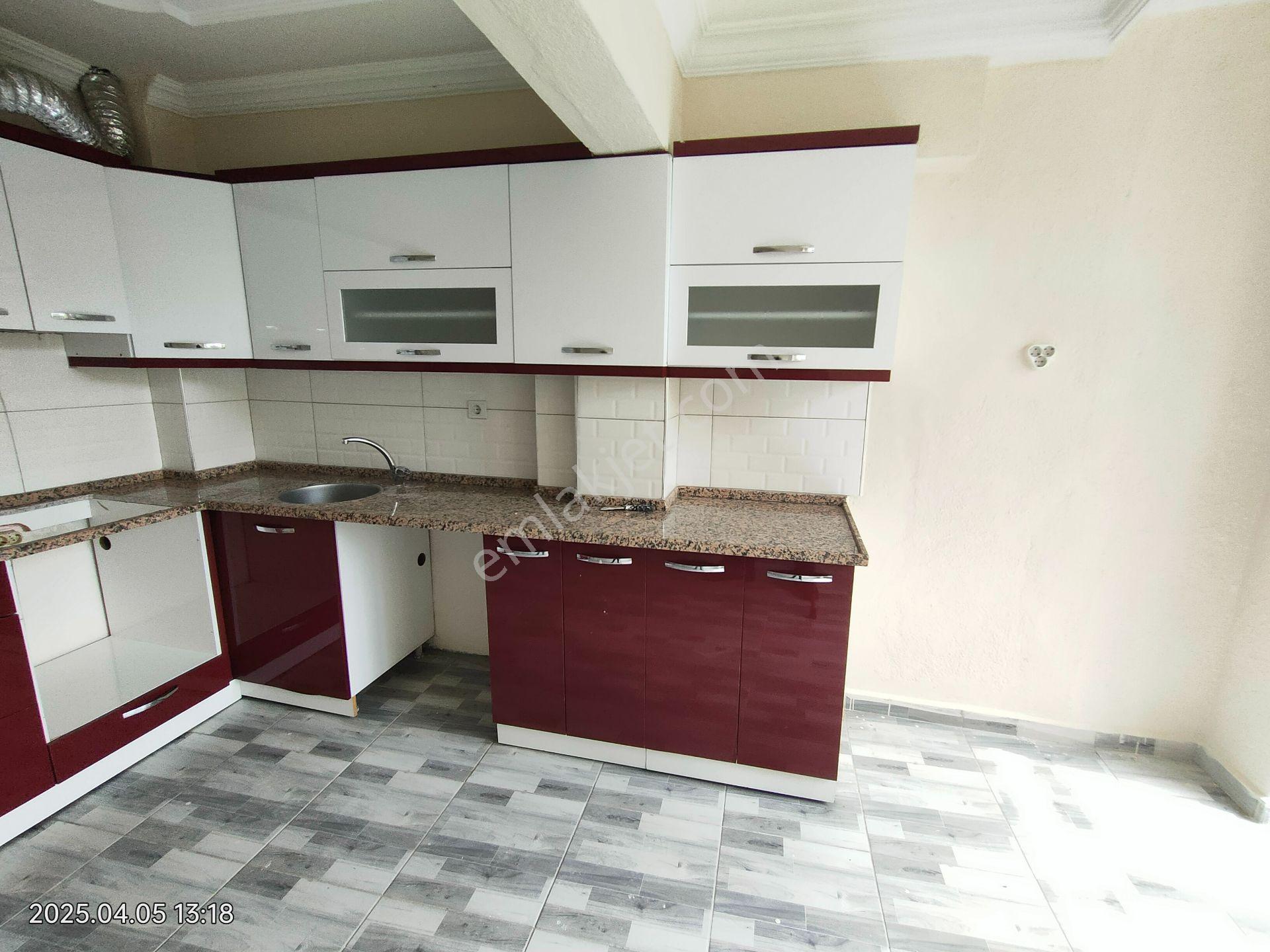 Nazilli Kurtuluş'ta Geniş Mutfaklı Kiralık 3+1 Daire - Görsel 17