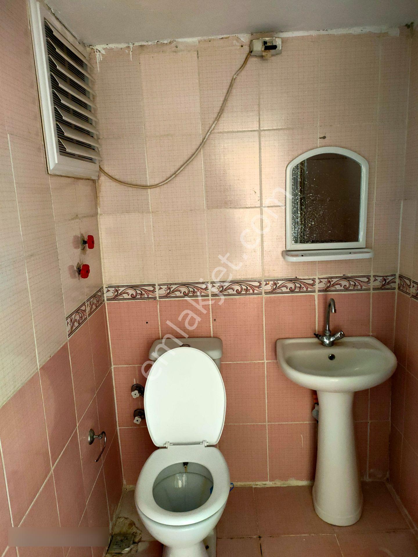 Nazilli Kurtuluş'ta Geniş Mutfaklı Kiralık 3+1 Daire - Görsel 19