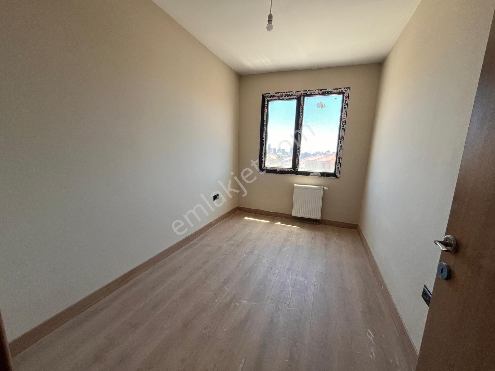 Re/max Selhattin'den Maltepe Toki Atış Okulunda 3+1 Arakat Daire - Görsel 9