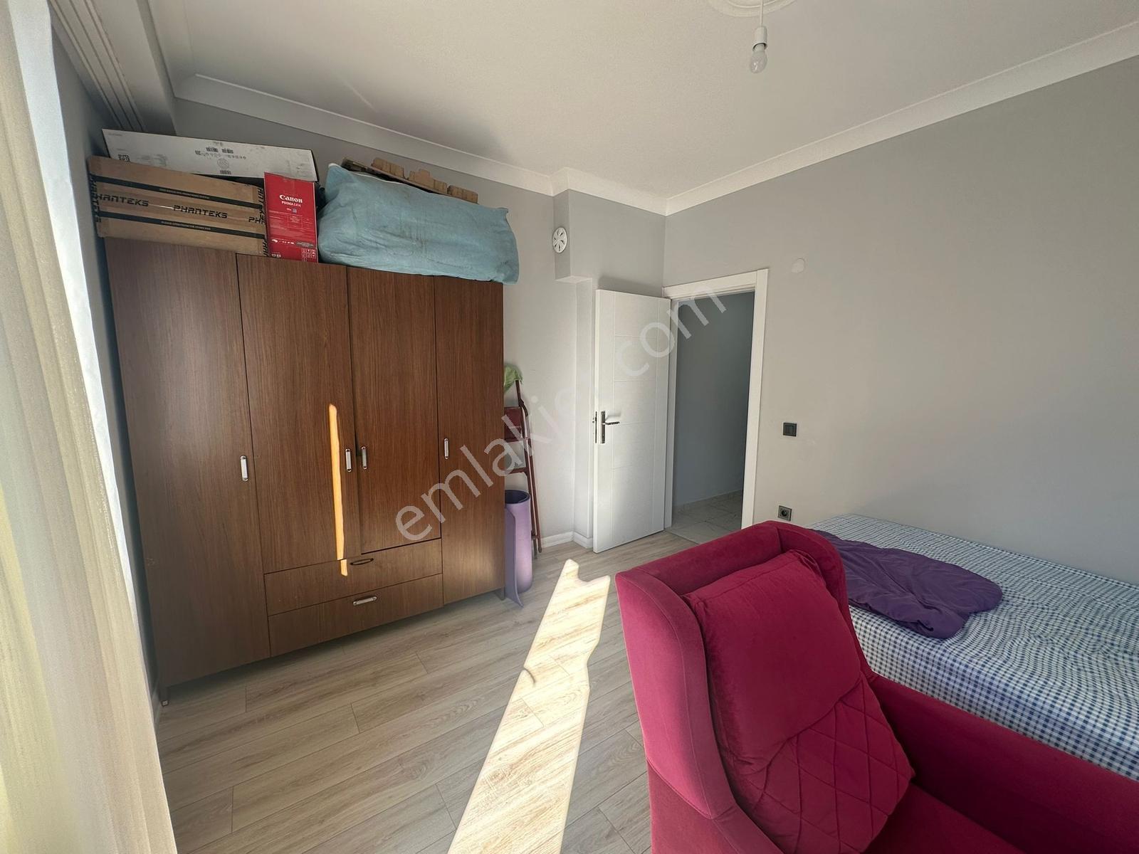 Re/max Selhattin'den Mevlana Mahallesinde 3,5+1 Teraslı Daire - Görsel 18
