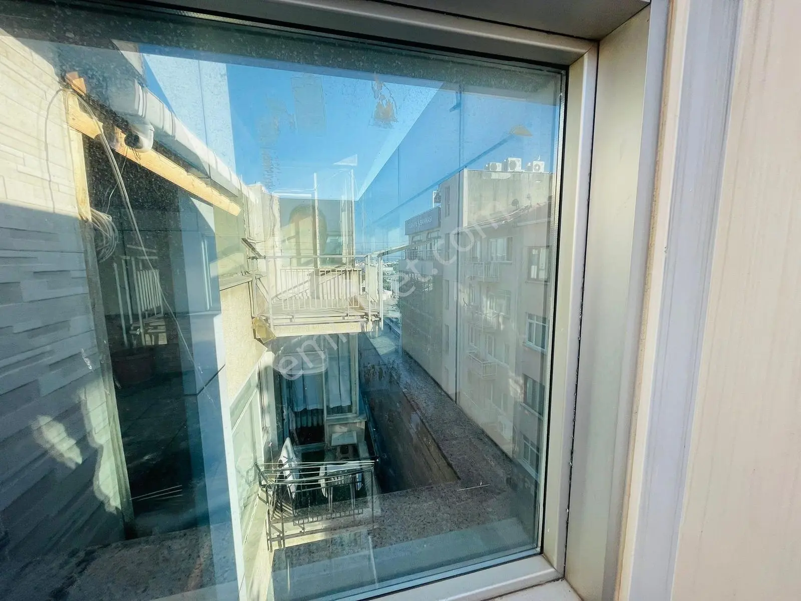Pendik Çarşıda Yüksek Tabela Değeri Olan Teraslı Dubleks Ofis - Görsel 4