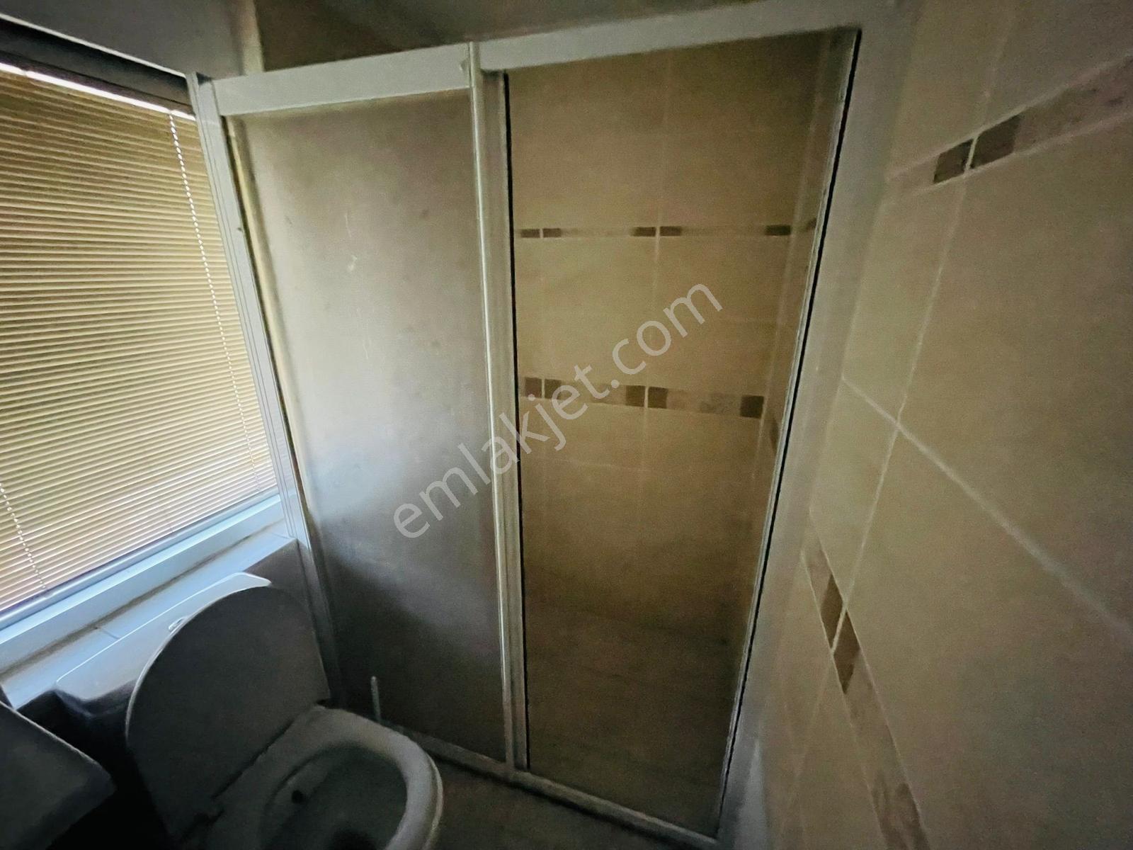 Pendik Çarşıda Yüksek Tabela Değeri Olan Teraslı Dubleks Ofis - Görsel 15