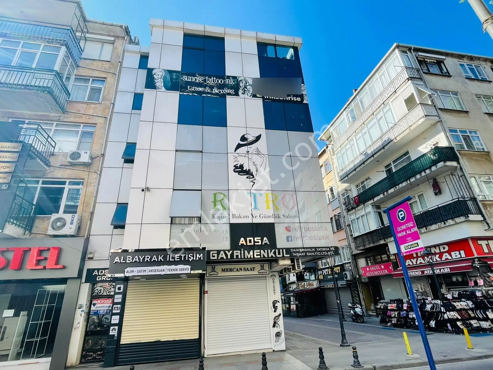 Pendik Çarşıda Yüksek Tabela Değeri Olan Teraslı Dubleks Ofis