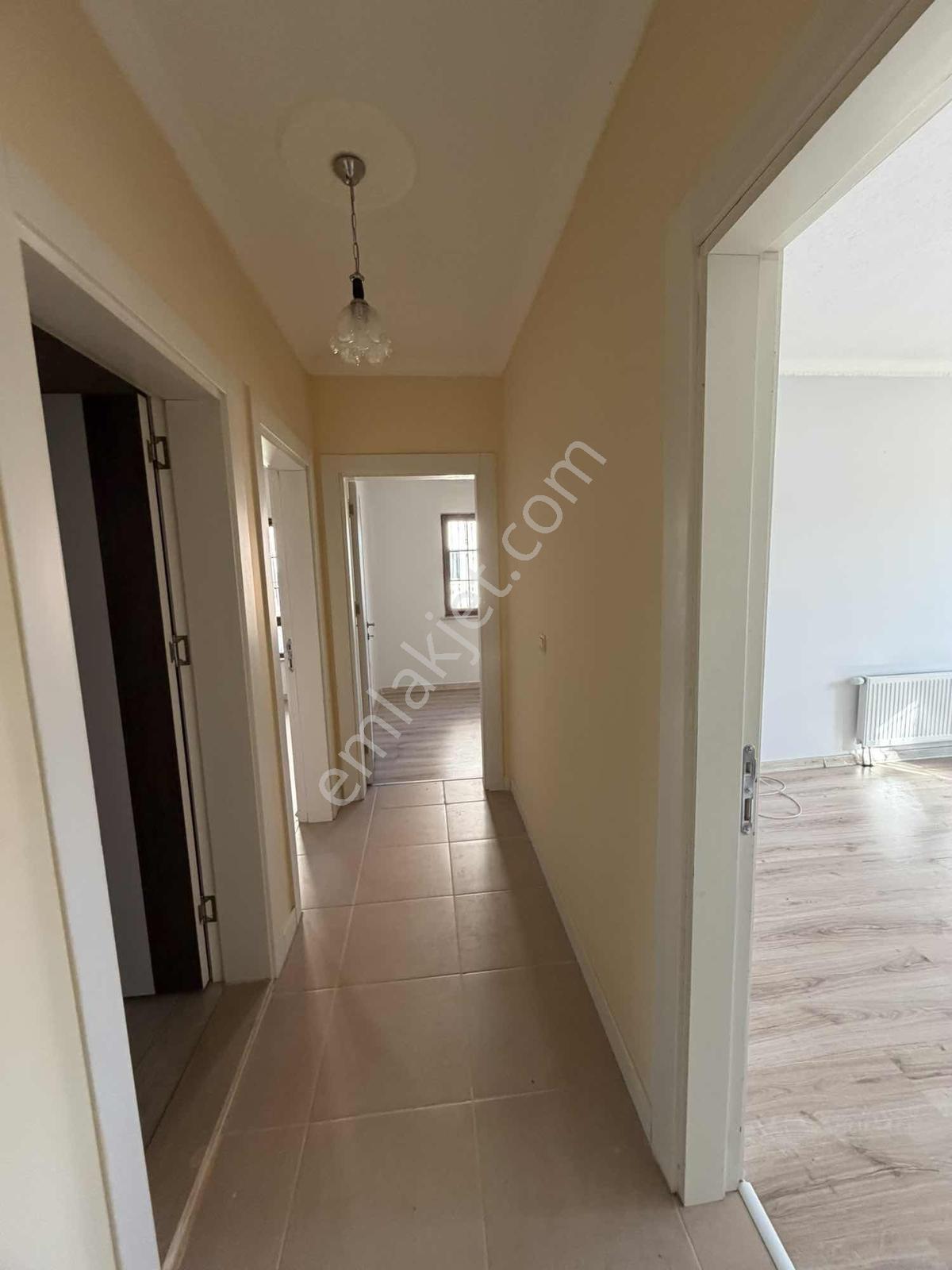 Devlet Hastanesine Yakın Kiralık 2+1 - Görsel 5