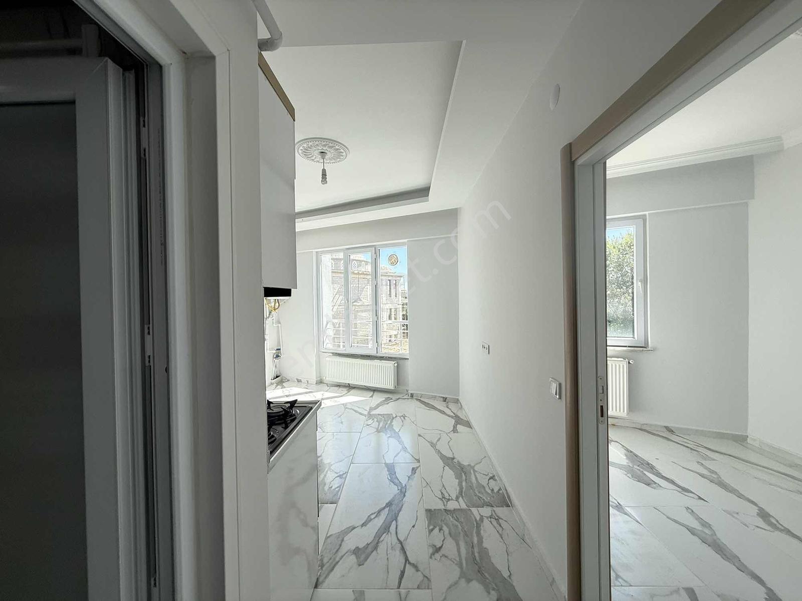 Bostanbaşı Çevreyolu Kenarı Az Katlı Binada 1+1 Kiralık Daire!!! - Görsel 14