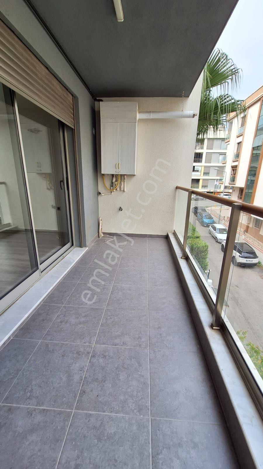 Havuzlu Site İçinde 3+1 Kiralık Daire - Görsel 28