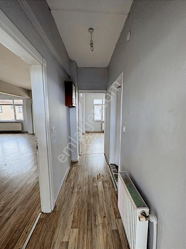 Emek Emlak'tan Mimar Sinan Mah.de Kiralık Arakat Daire K-2960 - Görsel 6
