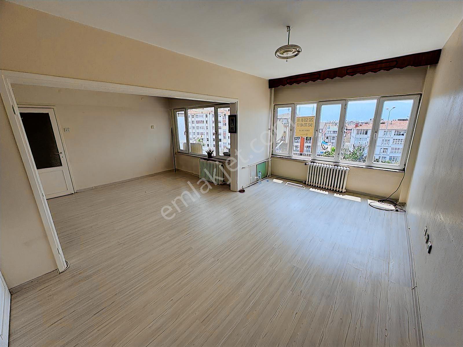 Emek Emlak'tan Hacı Osman Mah.de Kiralık Arakat 2+1 Daire K-2940 - Görsel 4