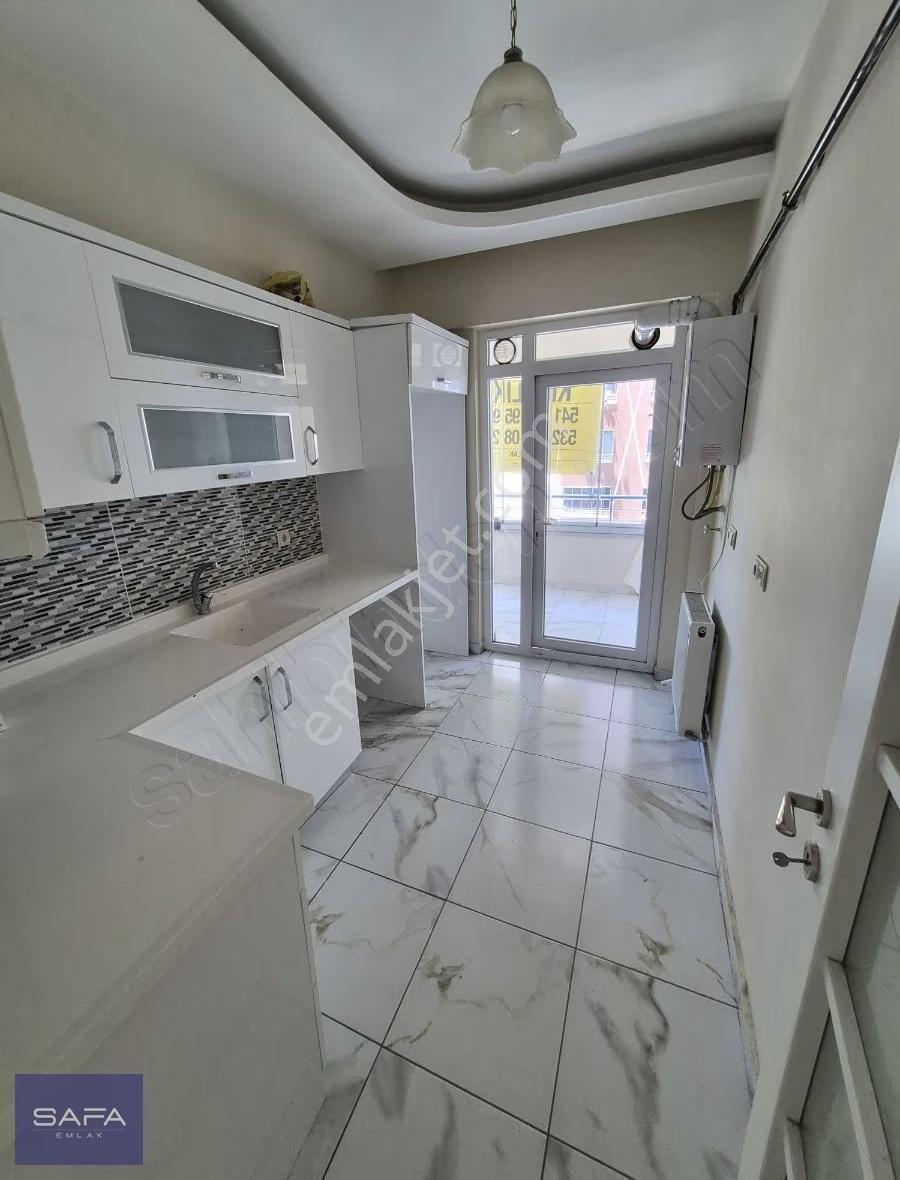 Safa Emlaktan Küçükali Mahallesinde 2+1 Kiralık Daire - Görsel 2