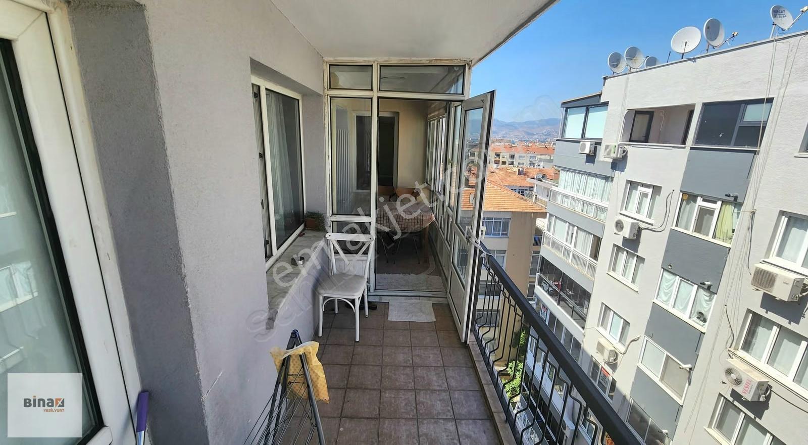 İnönü Cad.de Metro Yakını Asansörlü,otoparklı 4+1 Satılık Daire - Görsel 15