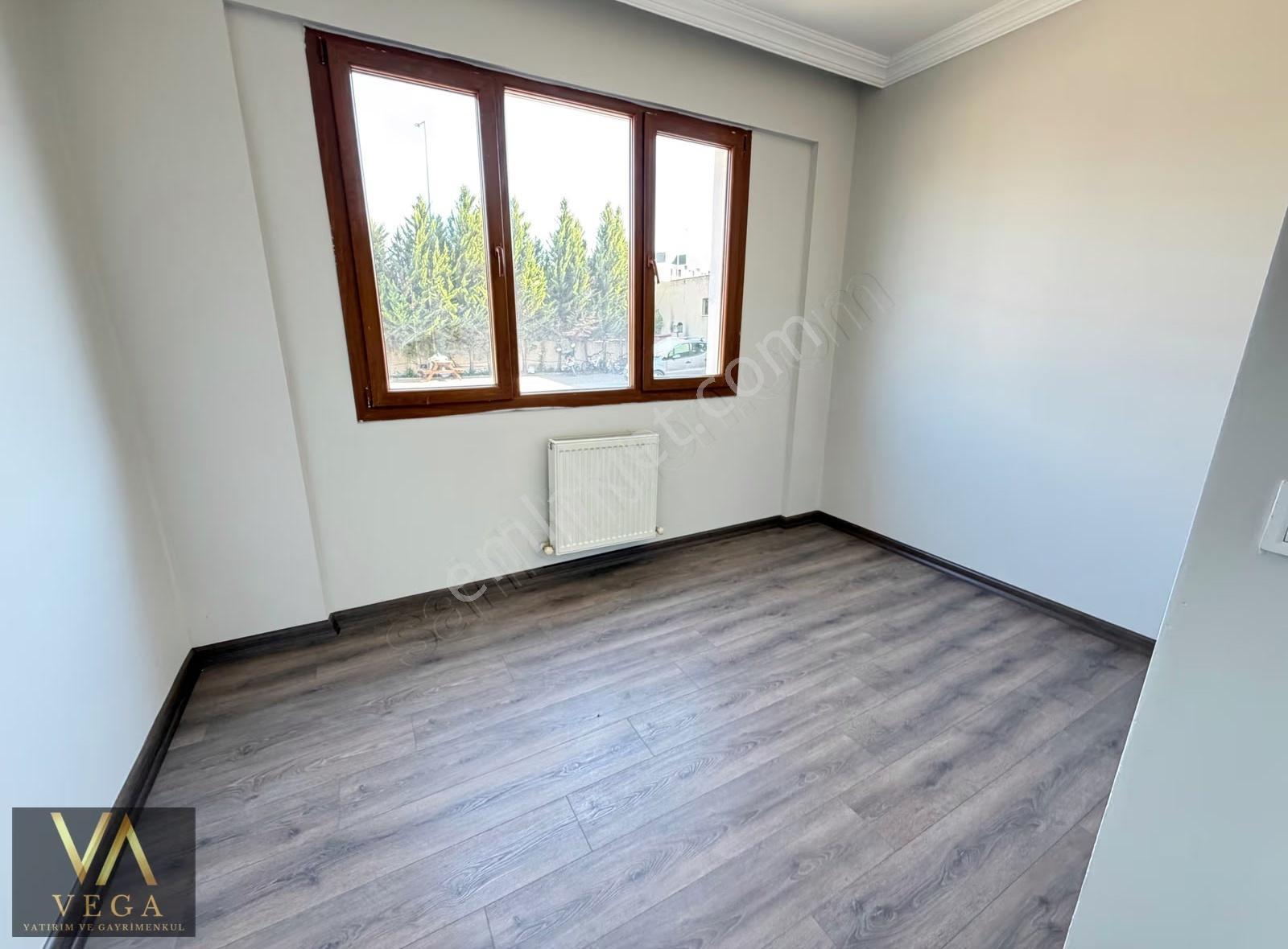 Muradiye Villalar Bölgesi 2+1 Kapalı Mutfaklı Site İçi Daire - Görsel 11