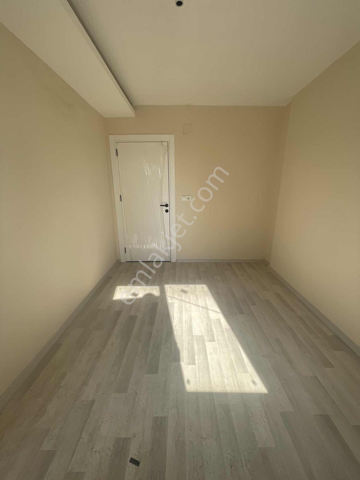 Osmangazi`de~2+1~cadde`ye~yakın~az~katlı~lüxx~işçilik~ - Görsel 9