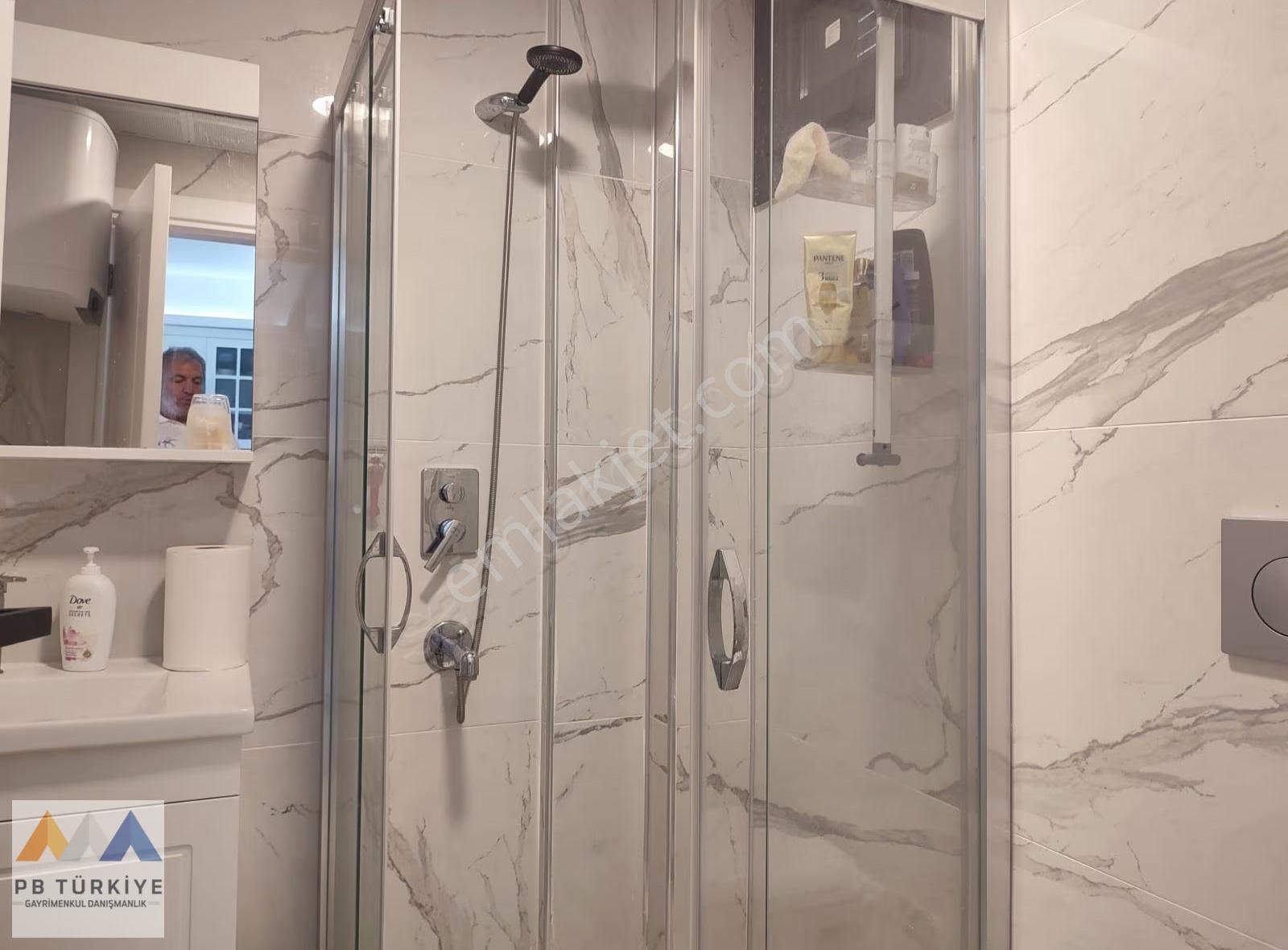Çengelköy'de Prestijli Butik Bir Sitede 3+1 Ara Kat Daire - Görsel 4