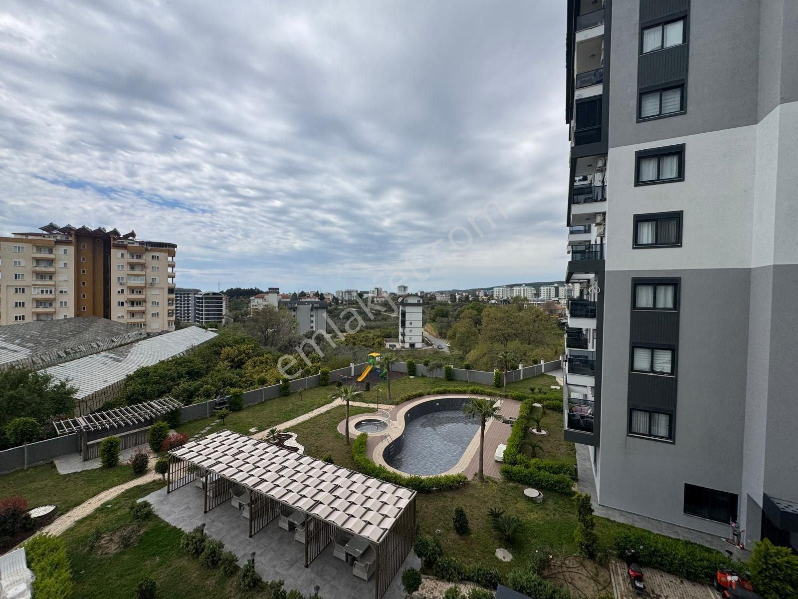 Alanya Avsallar Lüks Kompleks Full Lüks Eşyalı 1+1 Satılık Daire - Görsel 18