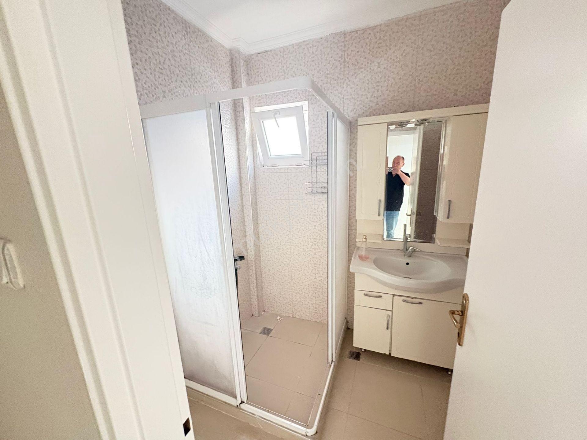 Çankaya Sokullu'da Kiralık 3+1 Bakımlı Ve Aydınlık Daire - Görsel 23