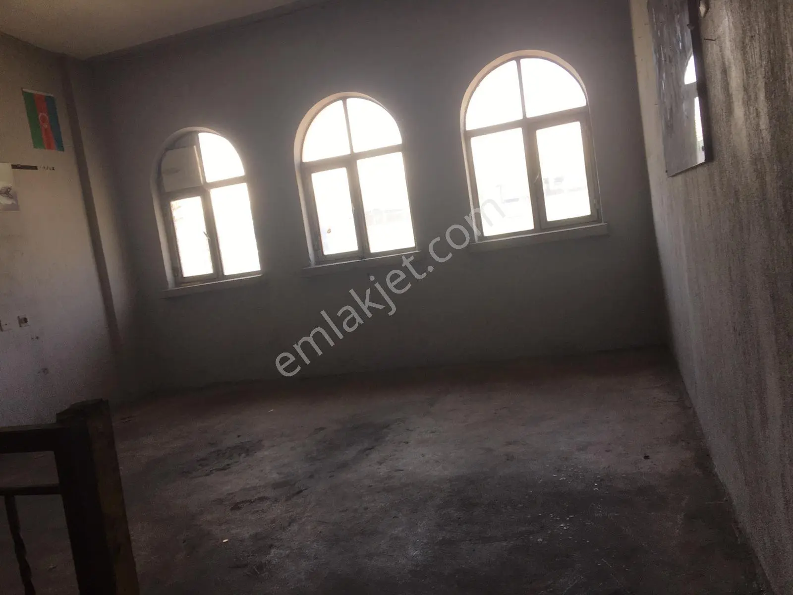 Kutluay'dan Yıldız Sanayi Sitesinde 50m2 Kiralık Dükkan - Görsel 3