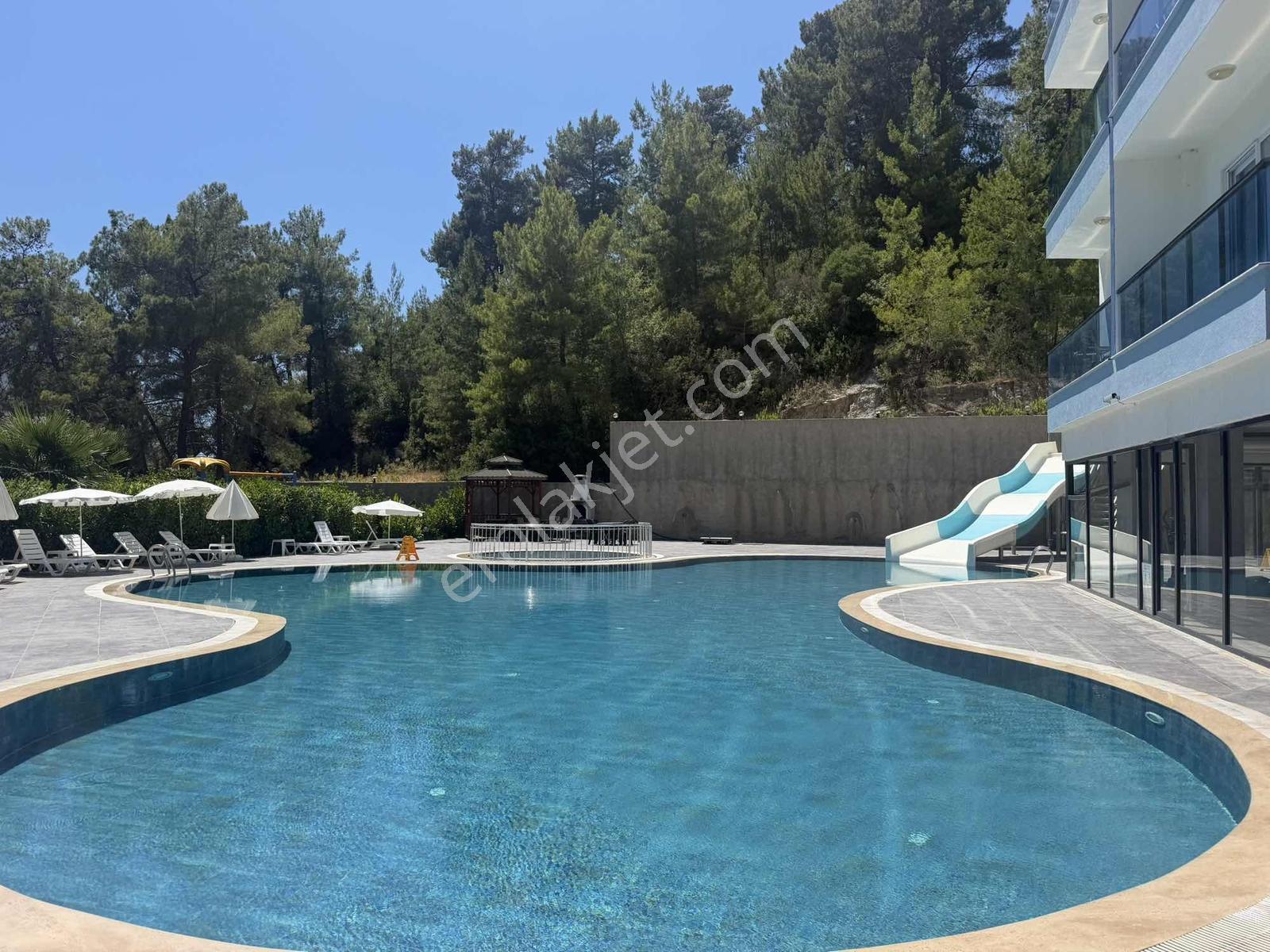 Alanya Avsallar 1+1 Lüks Eşyalı Kiralık Daire - Görsel 28