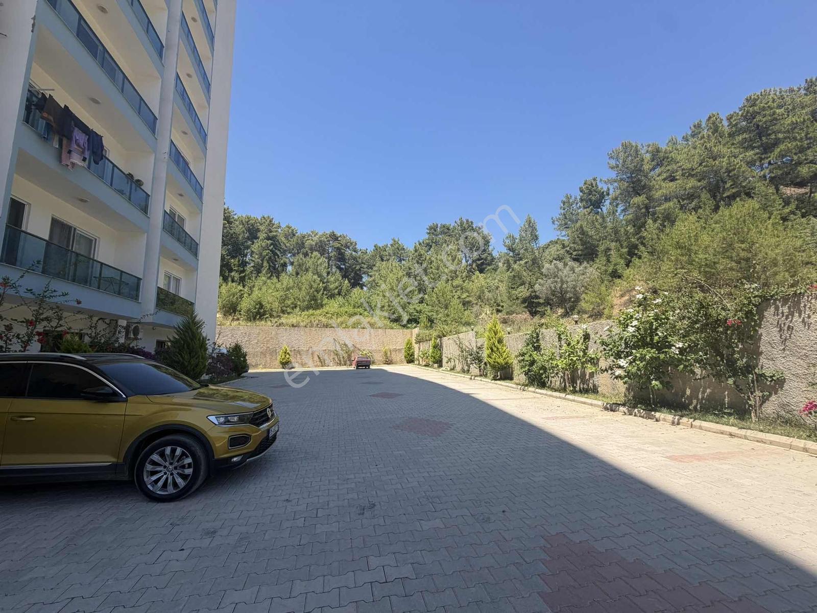 Alanya Avsallar 1+1 Lüks Eşyalı Kiralık Daire - Görsel 10