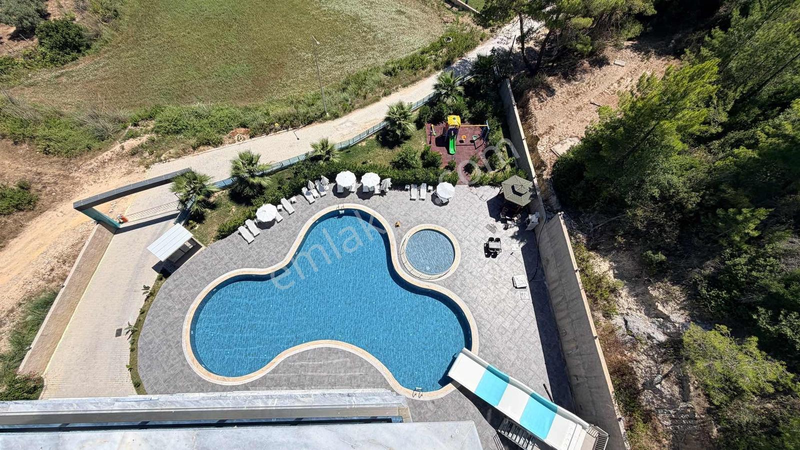 Alanya Avsallar 1+1 Lüks Eşyalı Kiralık Daire - Görsel 16
