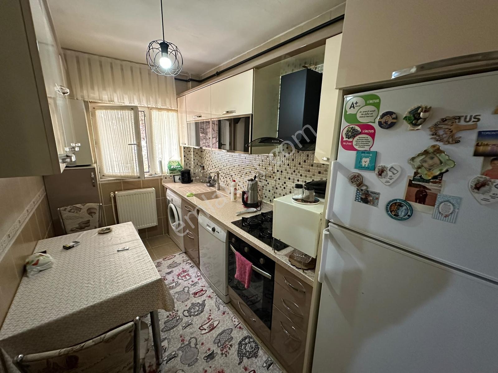 Hakan'dan Etlik Merkezde Y.giriş 3+1 Kiralık Daire