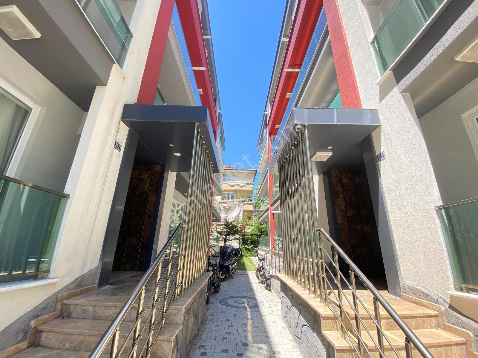 Yatırımcılara Özel! Royal İstanbul Sitesi'nde Kiracılı 2+1 Daire - Görsel 14
