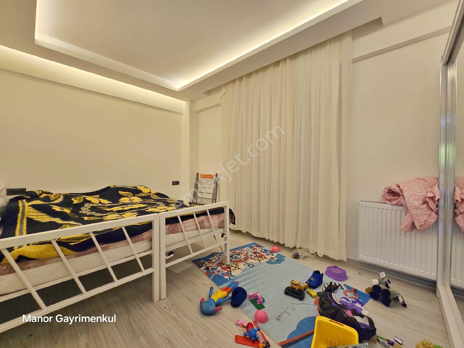 Kuşadası Otogar Arkası Full Eşyalı 3+1 Daire - Görsel 6