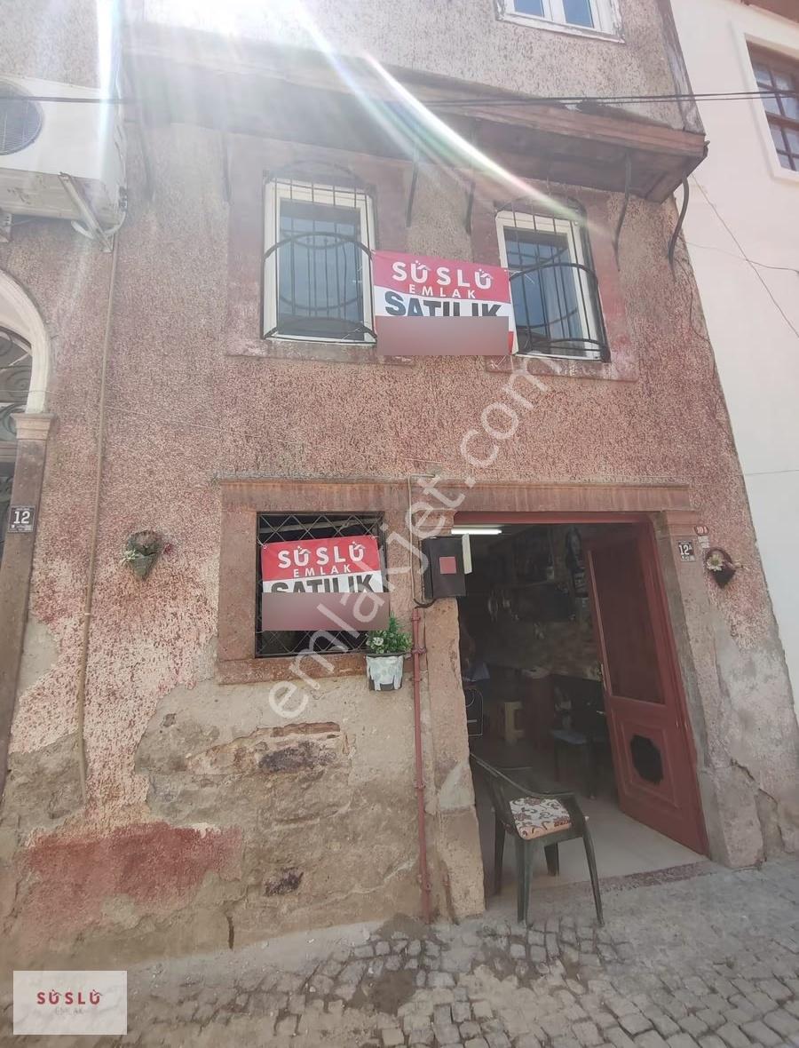 Ayvalık Çarşı İçinde Satılık Bahçeli Müstakil Ev + Dükkan - Görsel 24
