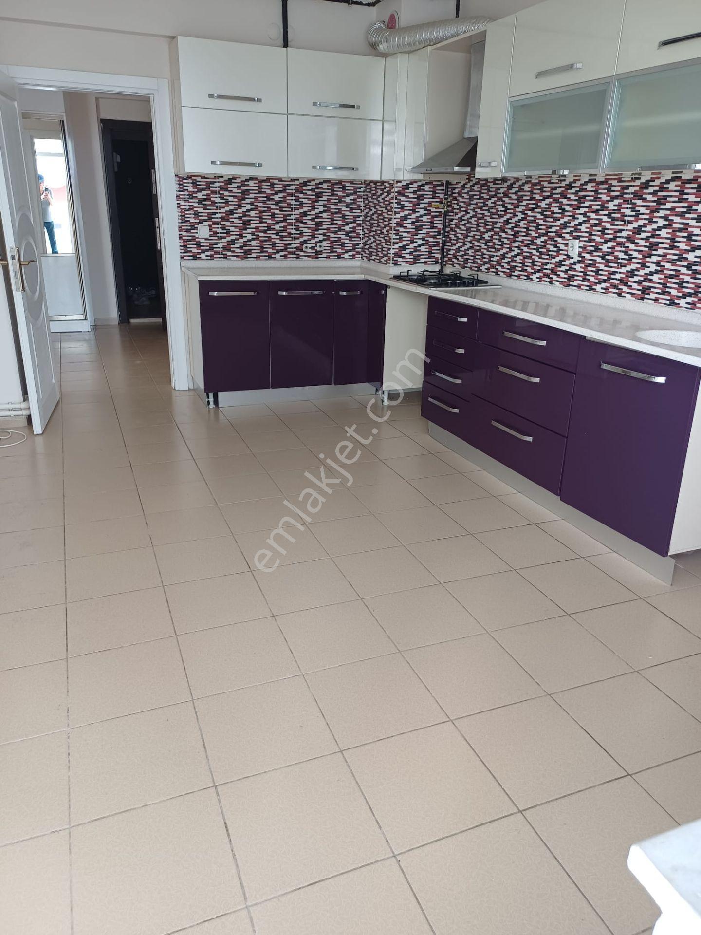 Akçay Emlak'tan Akşehir Yarenler Mahallesi Cumhuriyet İlkokulu Civarında Asansörlü Kiralık 4+1 Daire - Görsel 20