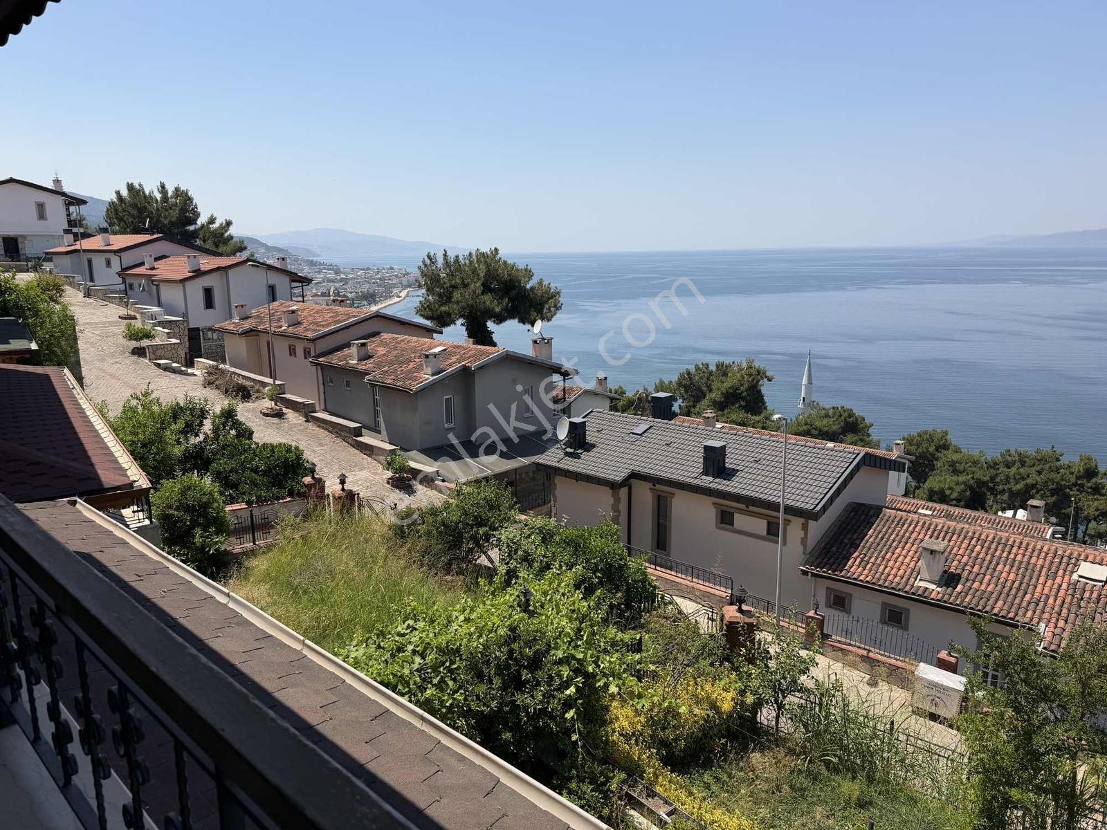 Büyük Çamlık Sitesinde İçi Yapılı Villa - Görsel 9